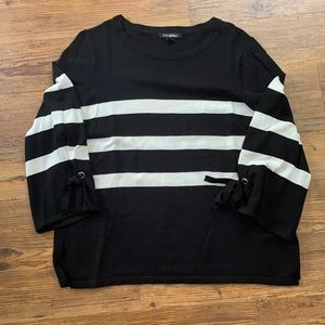 Roz & Ali 3/4 sleeve sweater